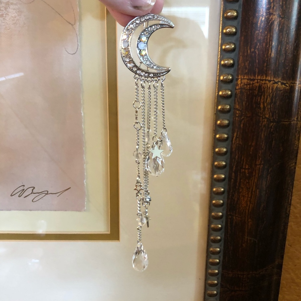 💄Free💄 Moon Crystal Dangling Barrette - Picture 8 of 8